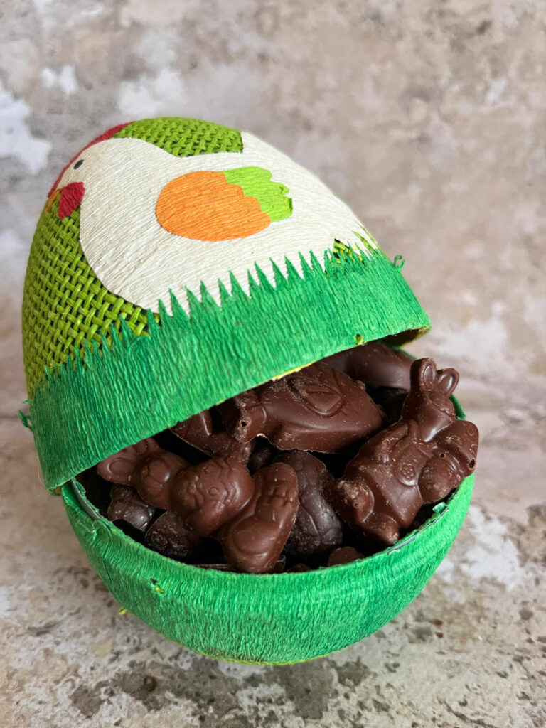 Chocolat de pâques sans lactose et sans allergènes à déclaration obligatoire de la marque Chocandiz